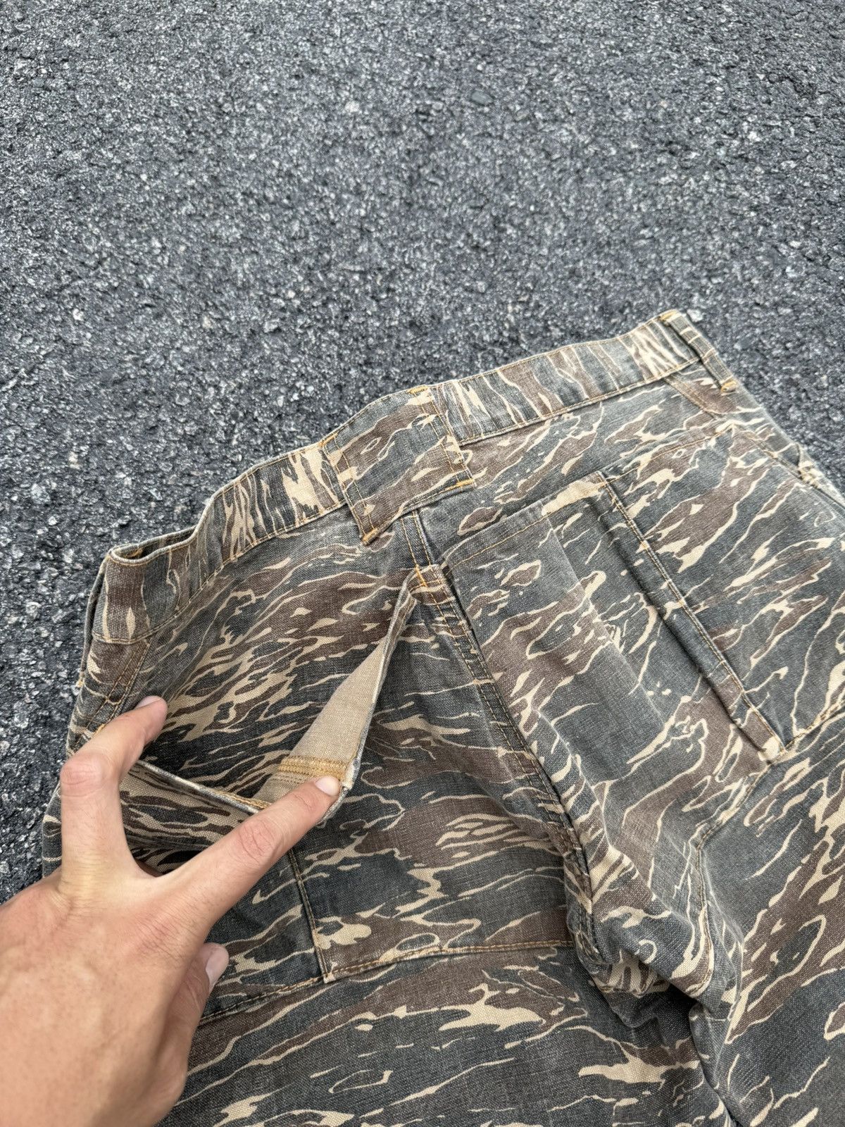 Johnbull Vintage Johnbull Camo Denim Size US 34 / EU 50 - 7 Thumbnail