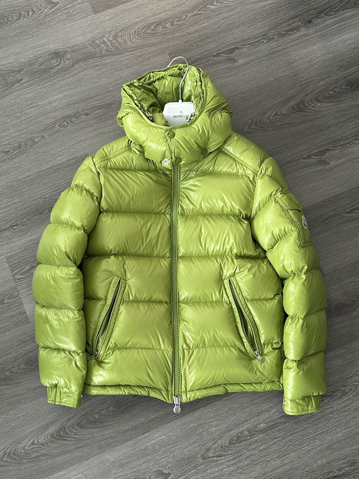 Moncler Moncler Maya Leaf Green Size US M / EU 48-50 / 2 - 2 Thumbnail