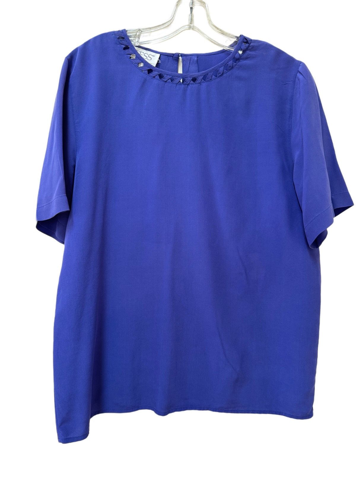 Vintage Tess women’s M vintage 90s button up blouse 100% silk blue Size M / US 6-8 / IT 42-44 - 5 Thumbnail