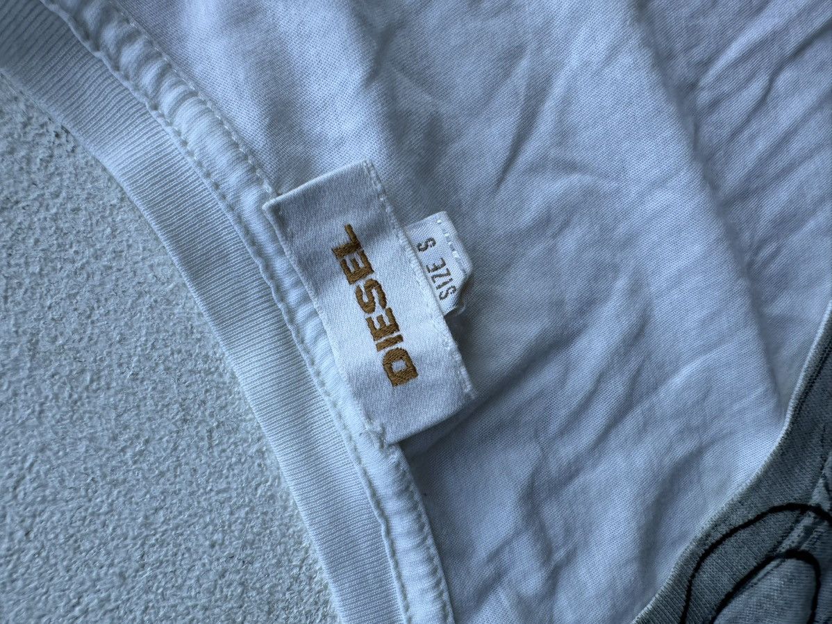 Diesel × Japanese Brand 🚨VINTAGE AVANT-GARDE DIESEL TEE LOGO Y2k OPIUM Size S / US 4 / IT 40 - 4 Thumbnail
