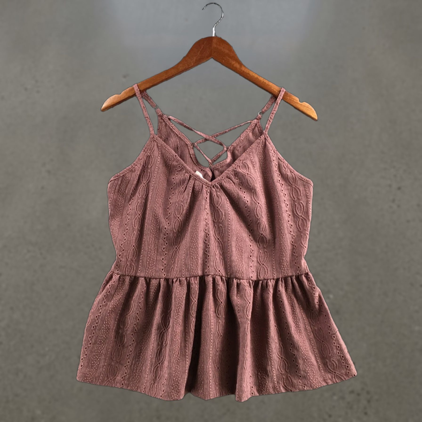 Vintage Maurices Tank Top Womens M Brown Sleeveless Criss Cross Eyelet Knit NEW Size M / US 6-8 / IT 42-44 - 1 Thumbnail