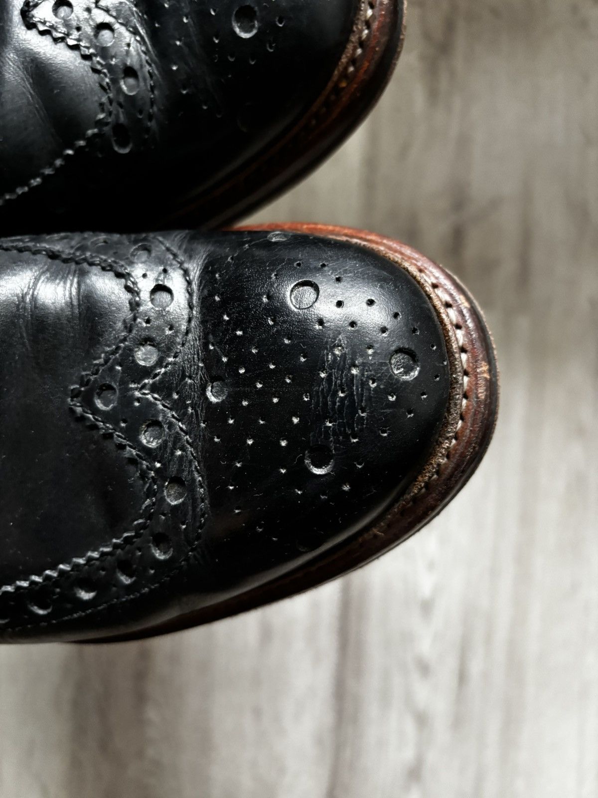 Grenson Grenson Archie Leather Brogue Tan UK 9 Size US 10 / EU 43 - 4 Thumbnail