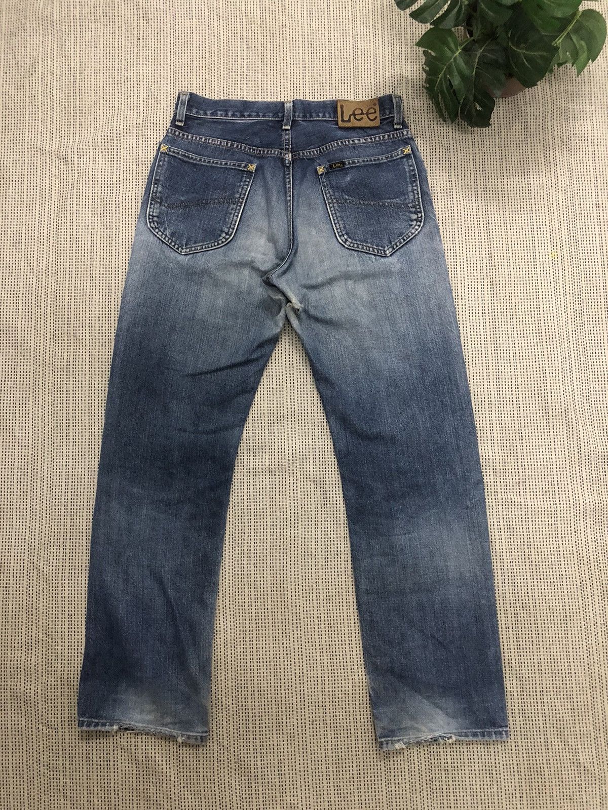 Lee × Vintage Redline Vintage Lee Distressed Half Selvedge Denim W30 Size US 30 / EU 46 - 8 Thumbnail