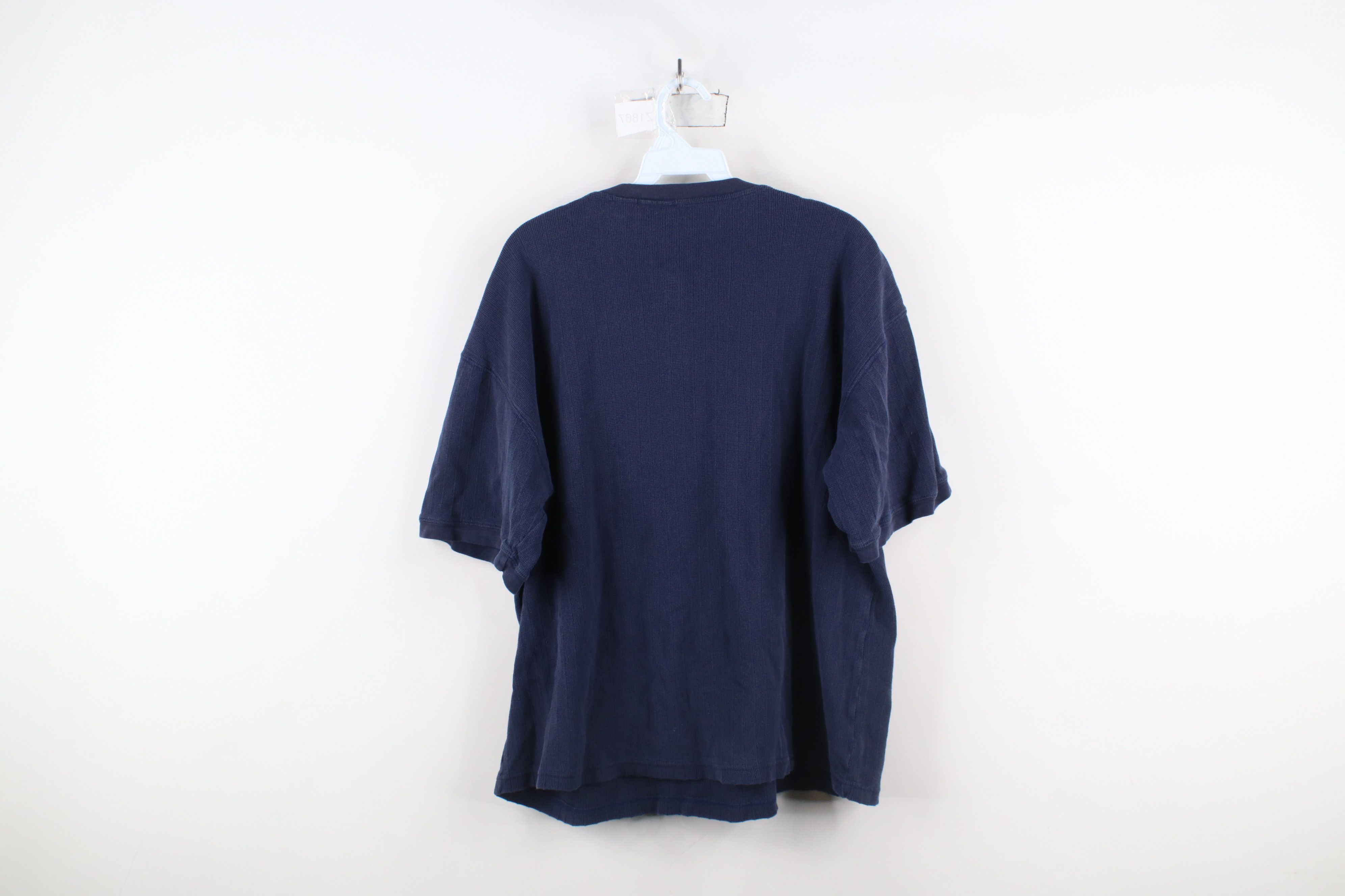 Vintage Vintage 90s Streetwear Thermal Waffle Knit Henley T-Shirt Size US L / EU 52-54 / 3 - 8 Thumbnail