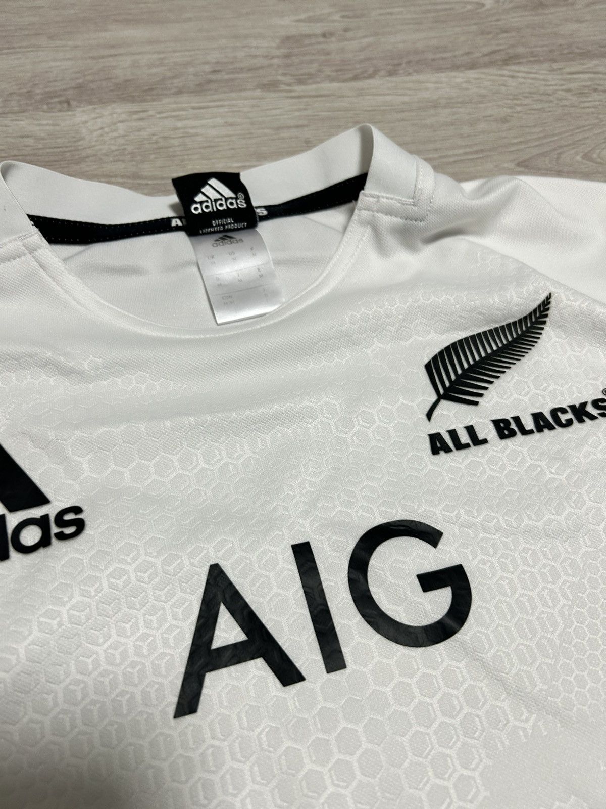 Adidas All Blacks Adidas Jersey Rugby Shirt 2019 away size S-M Size US S / EU 44-46 / 1 - 7 Thumbnail