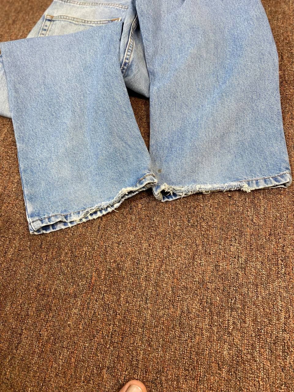 Levi's vintage levis 550 relaxed fit distressed denim Size US 35 - 6 Thumbnail