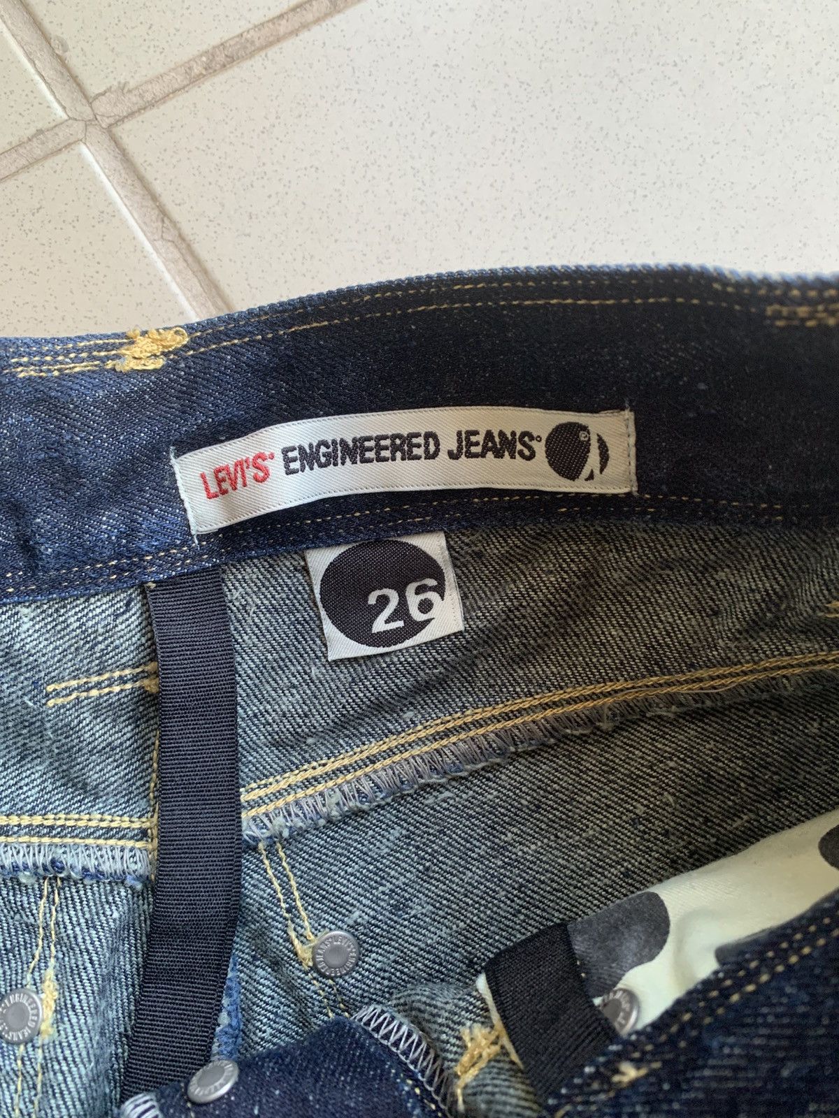 Levi's Vintage Clothing Vintage Levi’s Engineered Jeans 00062/703 June 9 1999 26x32 Size US 26 / EU 42 - 6 Thumbnail