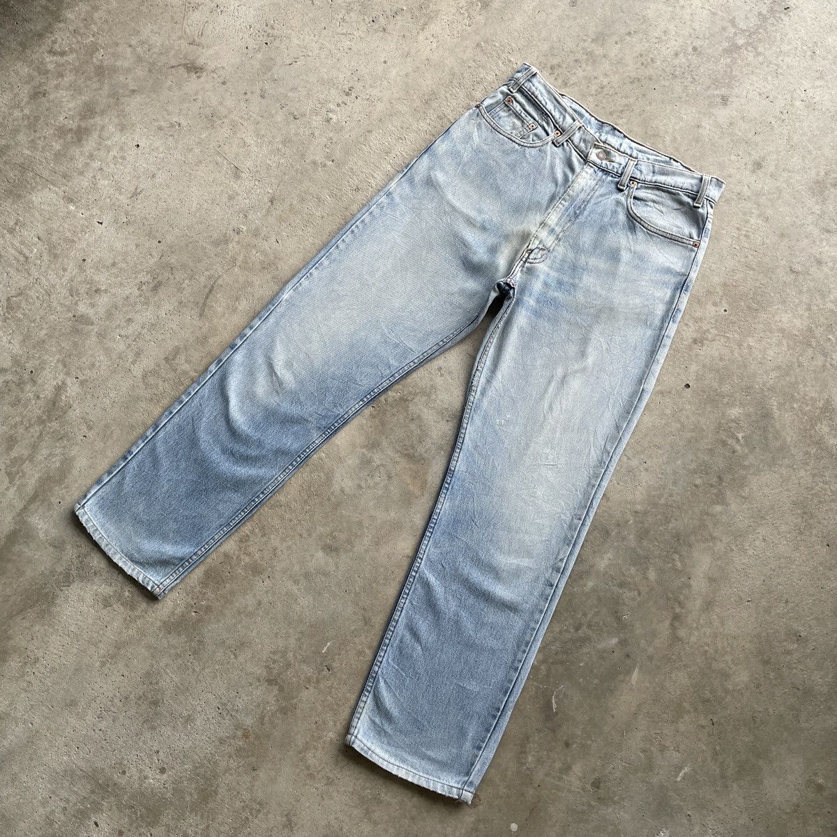 Levi's Vintage Levi’s Light Wash Faded Denim Jeans Pants W32 Size US 32 / EU 48 - 2 Thumbnail
