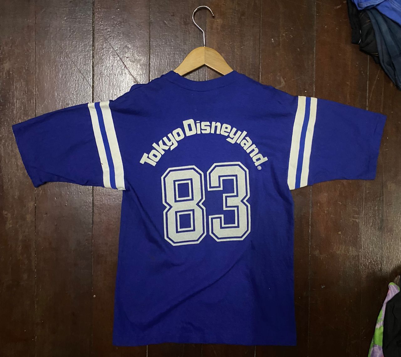 Disney × Japanese Brand × Vintage Vintage Tokyo Disneyland 83 tshirt Size US S / EU 44-46 / 1 - 12 Thumbnail