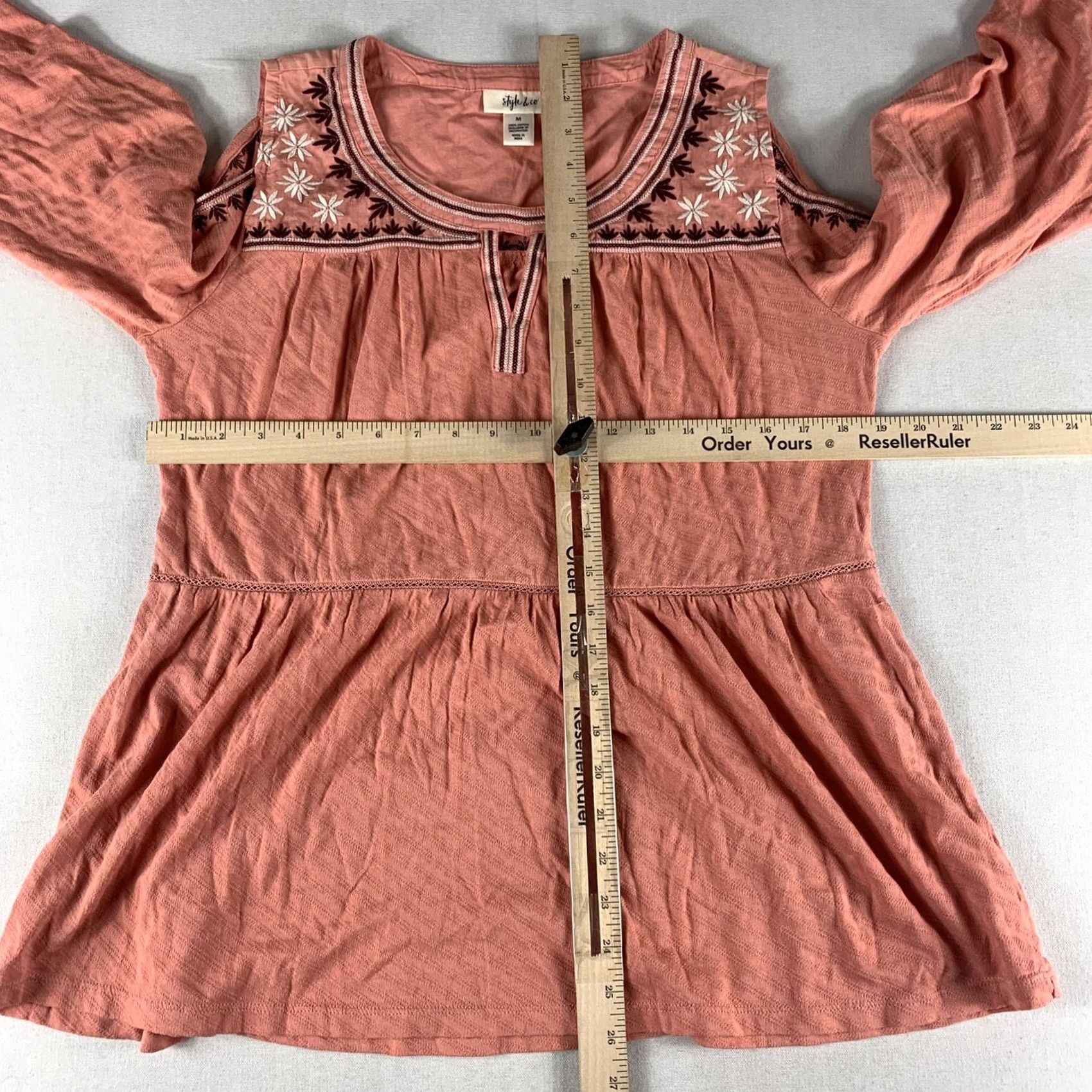 Vintage STYLE & CO. WOMENS MEDIUM PINK EMBROIDERED LONGSLEEVE BLOUSE Size M / US 6-8 / IT 42-44 - 6 Thumbnail
