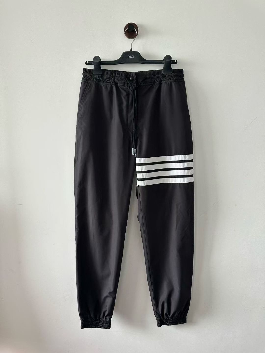 Thom Browne Thom Browne Black Nylon Sweatpants Size US 28 / EU 44 - 1 Thumbnail
