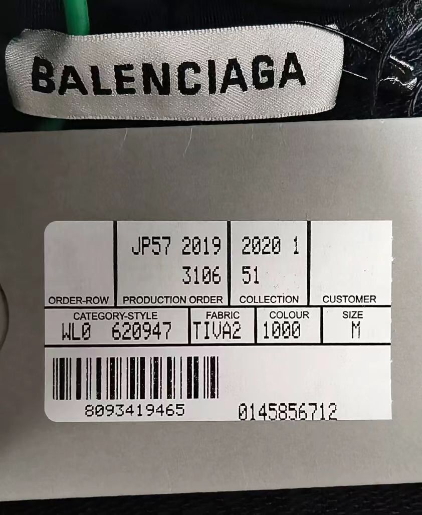 Balenciaga Balenciaga Portrait Band Washed Hoodie2412-Nextarrow Size US M / EU 48-50 / 2 - 4 Thumbnail