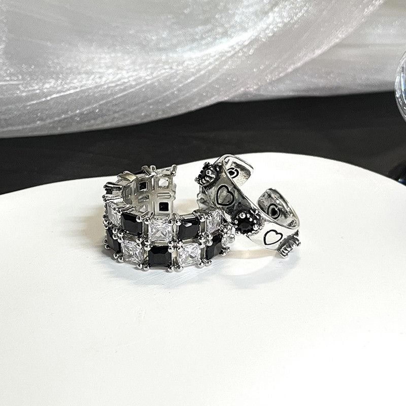 Jewelry Check Gemstone Ring Size ONE SIZE - 1 Thumbnail
