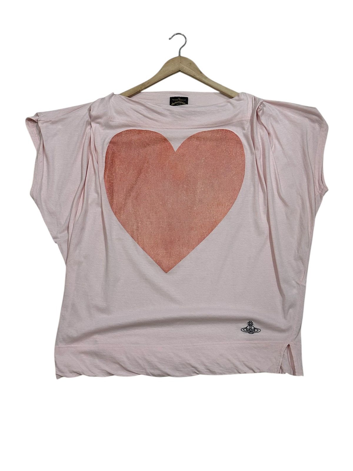 Vivienne Westwood Vivienne Westwood Heart Tshirt Size L / US 10 / IT 46 - 1 Thumbnail