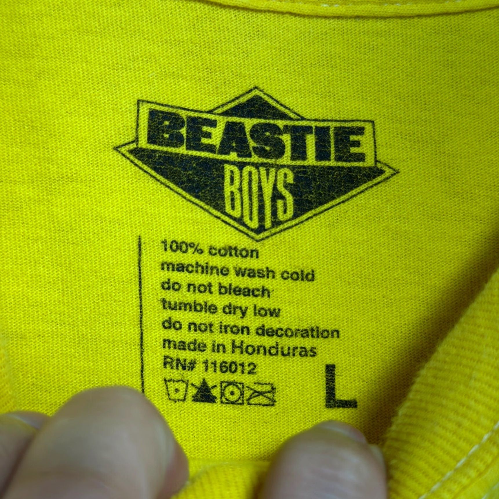 Vintage Beastie Boys In The Round World Tour (2018 Release) Long Sleeve T-Shirt Size L Size US L / EU 52-54 / 3 - 5 Thumbnail