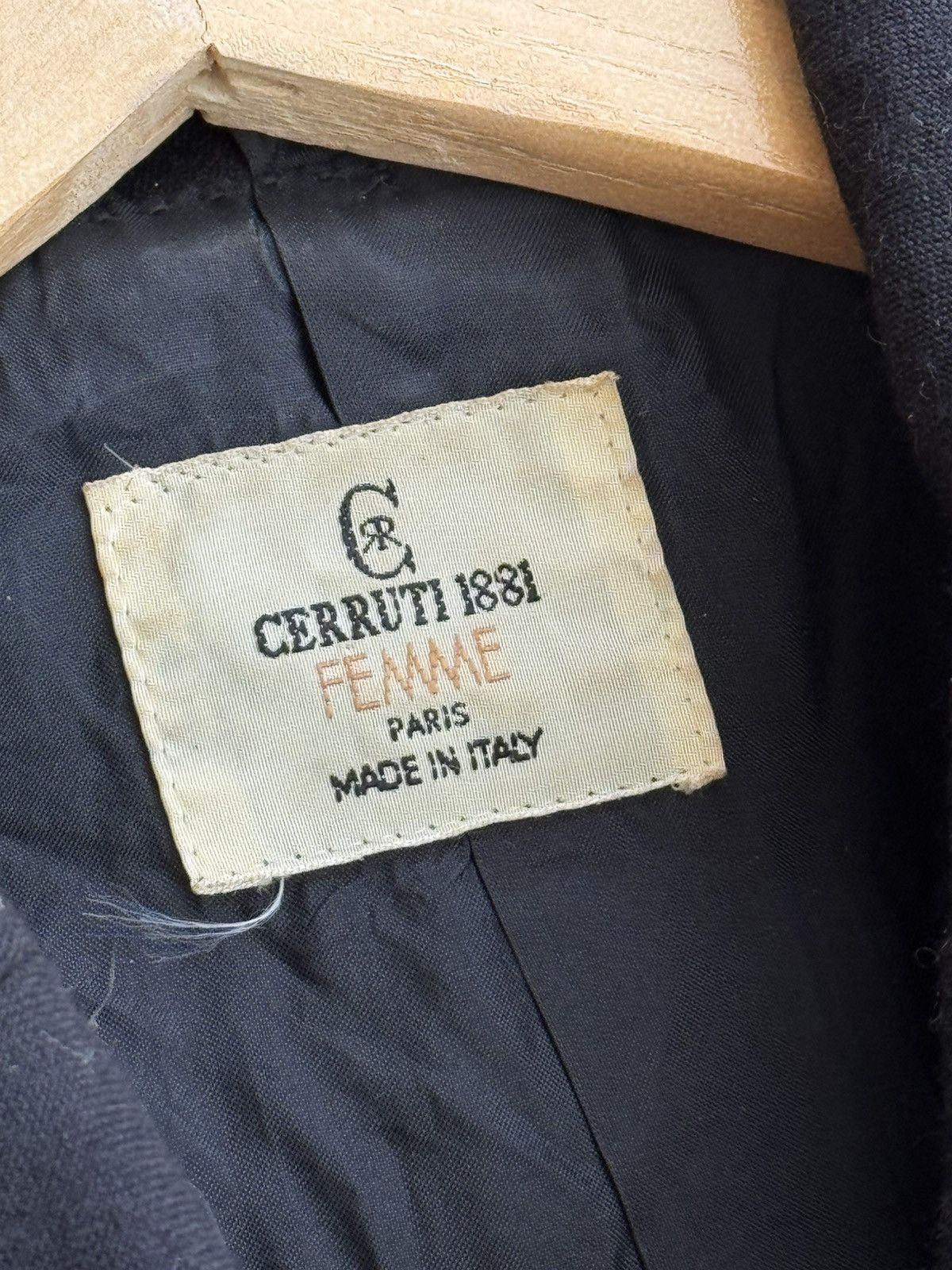 Cerruti 1881 × Vintage Vintage Cerruti 1881 Paris Femme Luxury Blazer Size M / US 6-8 / IT 42-44 - 14 Thumbnail