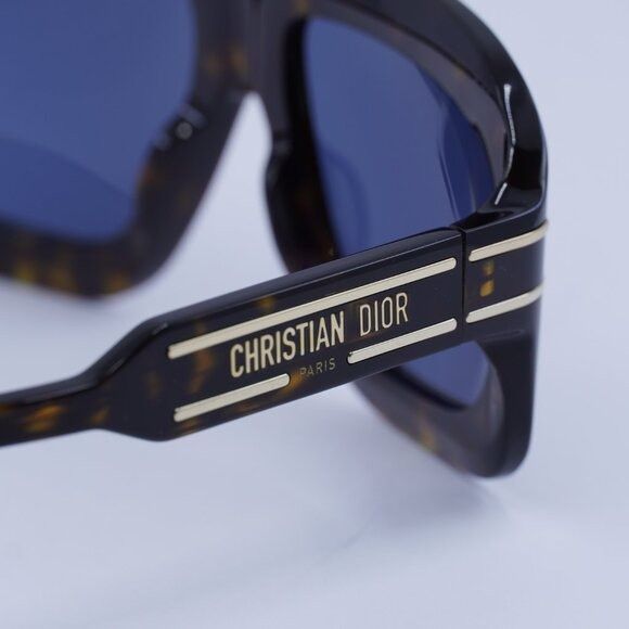Dior 🕶️ New Dior DIORSIGNATURE M1U 20B0 Sunglasses Size ONE SIZE - 6 Thumbnail