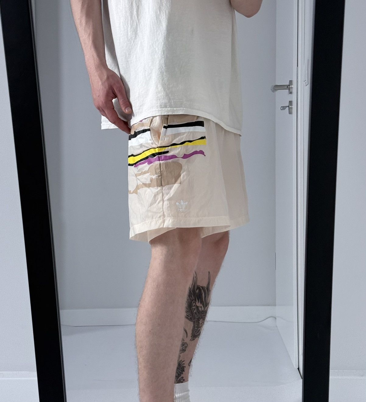 Adidas Vintage Adidas y2k wide track streetwear avantgarde shorts Size US 34 / EU 50 - 4 Thumbnail