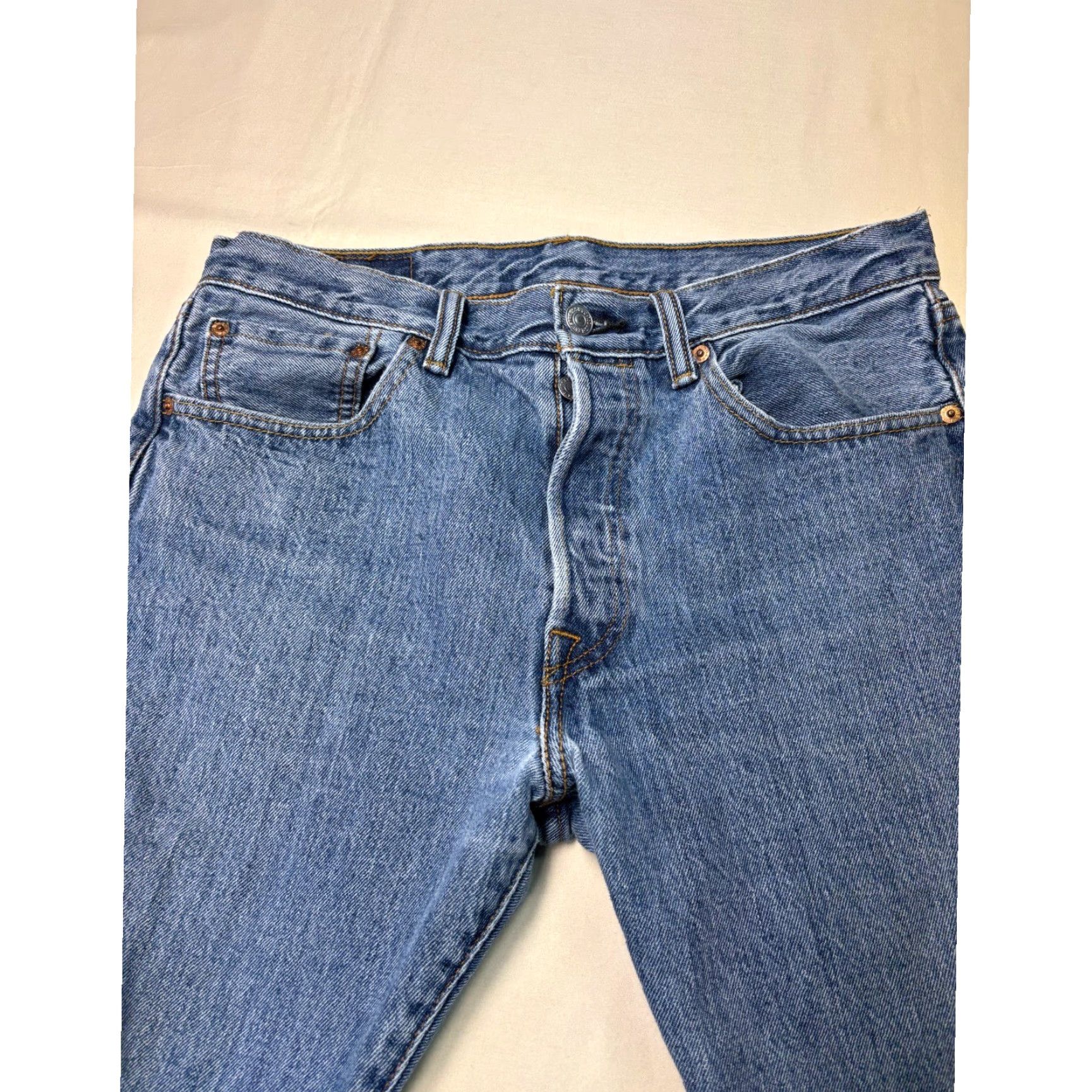 Levi's Levi's 501 Original Fit Jeans Mens Blue Denim Straight Leg Button Fly 32W 30L Size US 32 / EU 48 - 2 Thumbnail