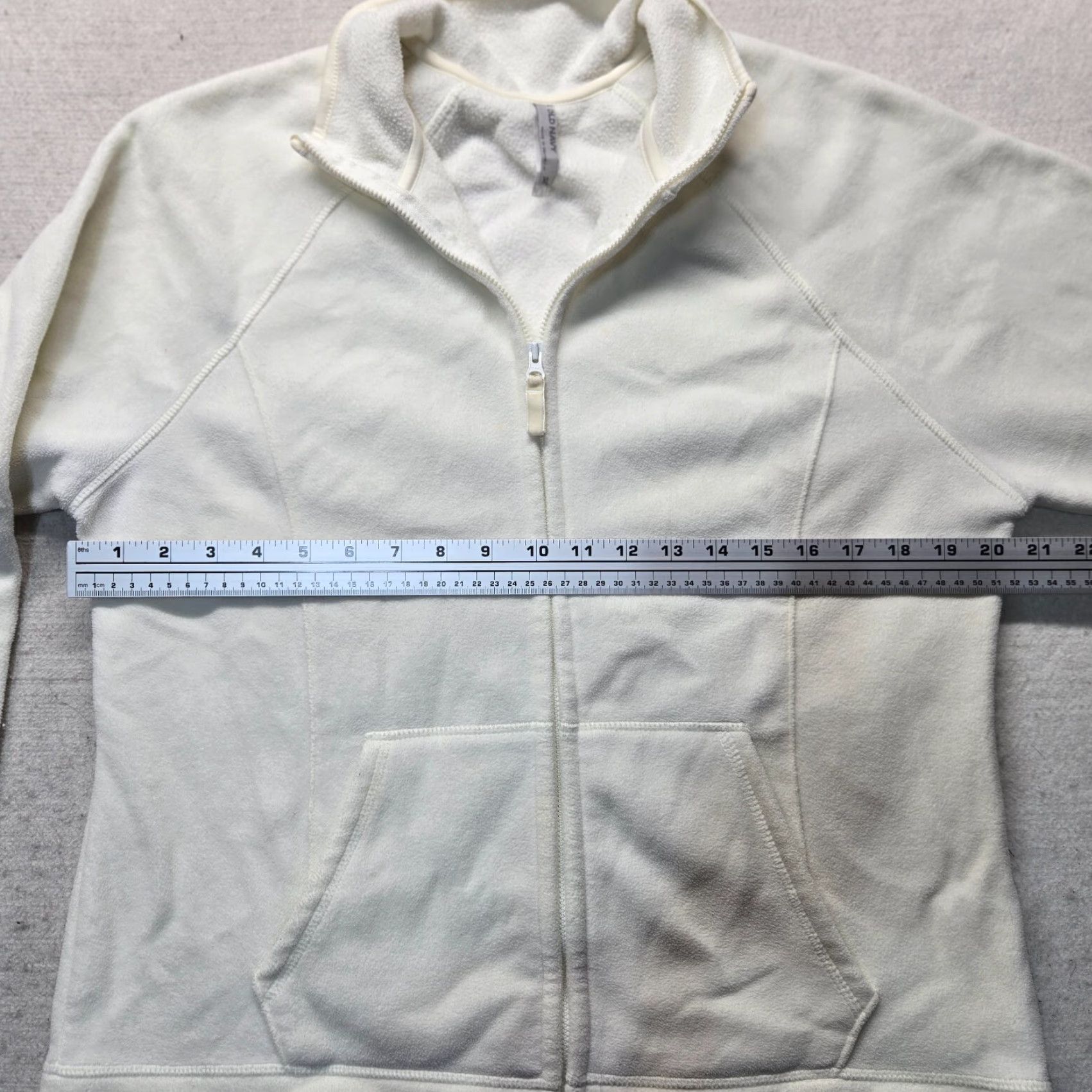 Old Navy Old Navy White Pullover Sweatshirt Adult XL 1/4 Zip Fleece Size XL Women Women’s White 2000s Vintage? Size XL / US 12-14 / IT 48-50 - 4 Thumbnail