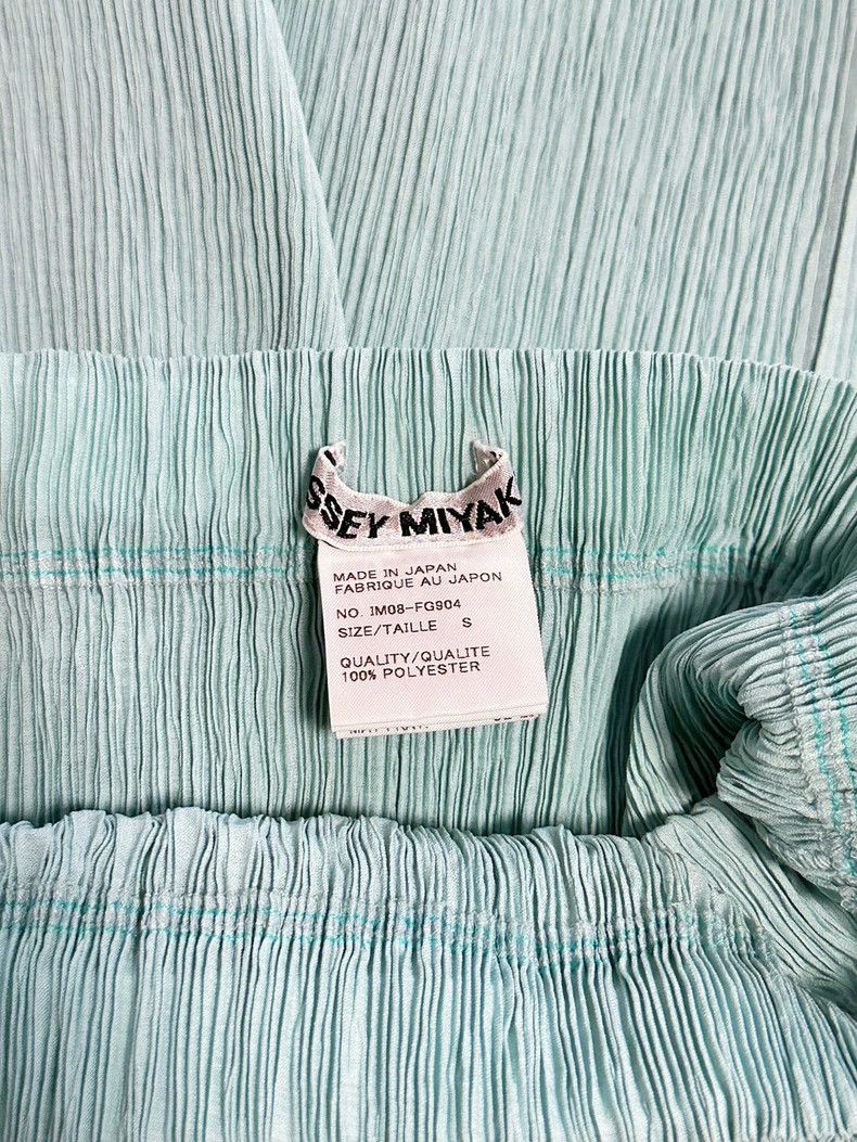 Issey Miyake Issey Miyake size:1 Blue pleated skirt Size 42" / US 20 - 2 Thumbnail