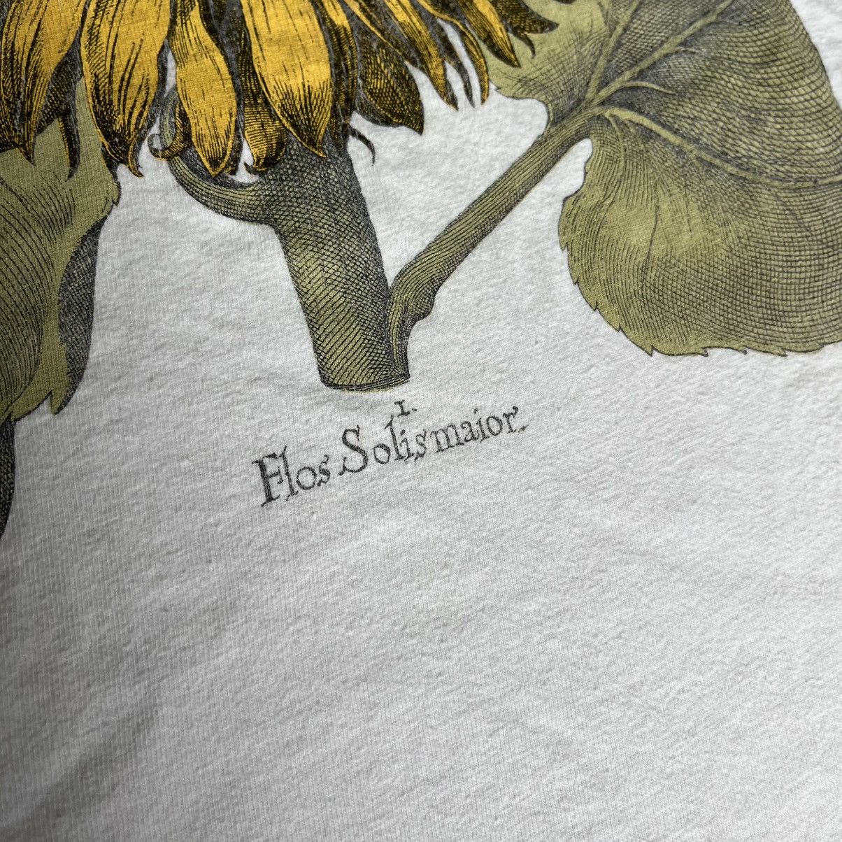 Vintage Vintage 90s Flos Solis Maior Sunflower Art Painting Logo Tee Size US L / EU 52-54 / 3 - 5 Thumbnail