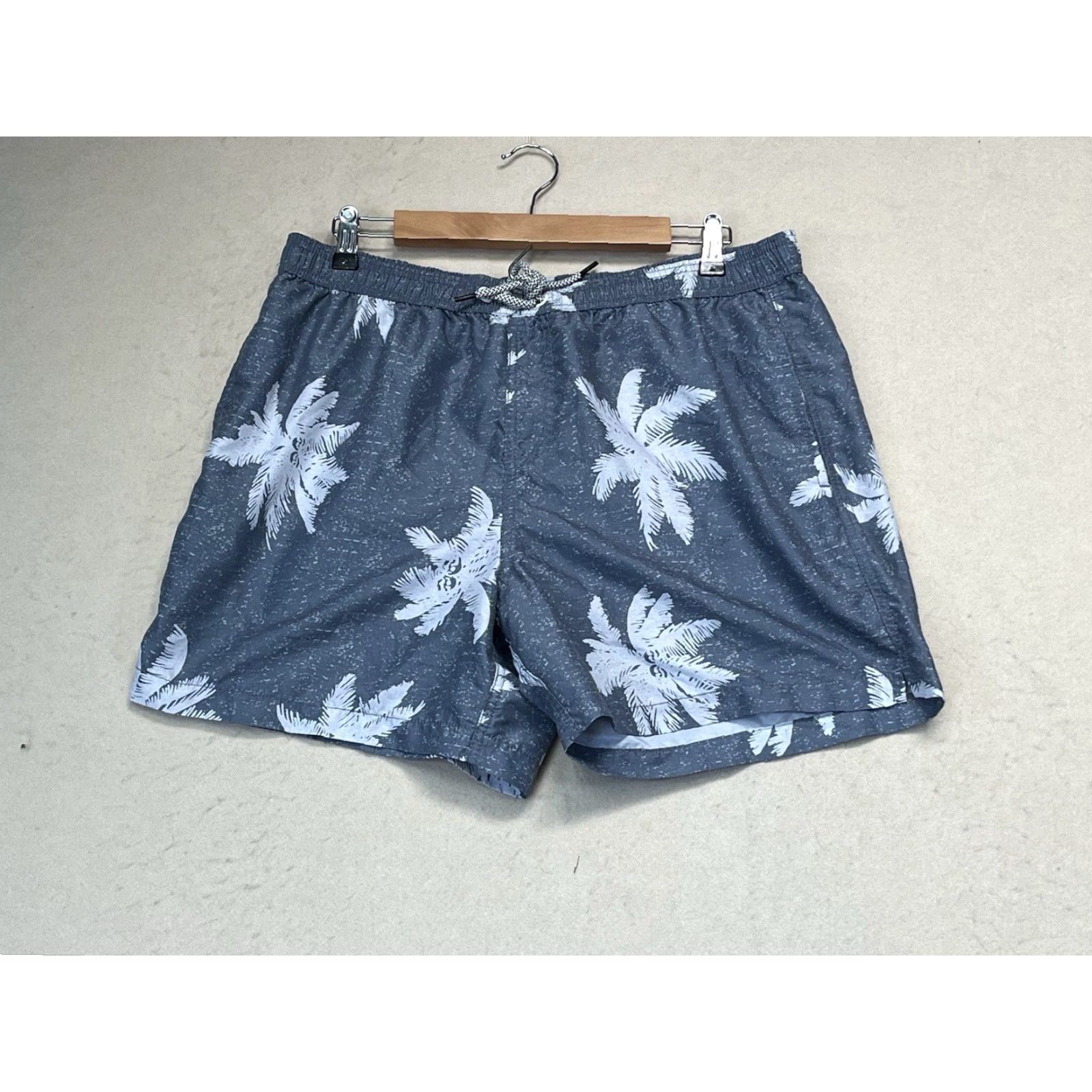 Vintage Maamgic Mens Palm Blue Swim Trunks XL Back Pocket Drawstring Elastic Bottom Polyester Trunks Mens XL Blue Palm Swim Bottom Size ONE SIZE - 2 Thumbnail
