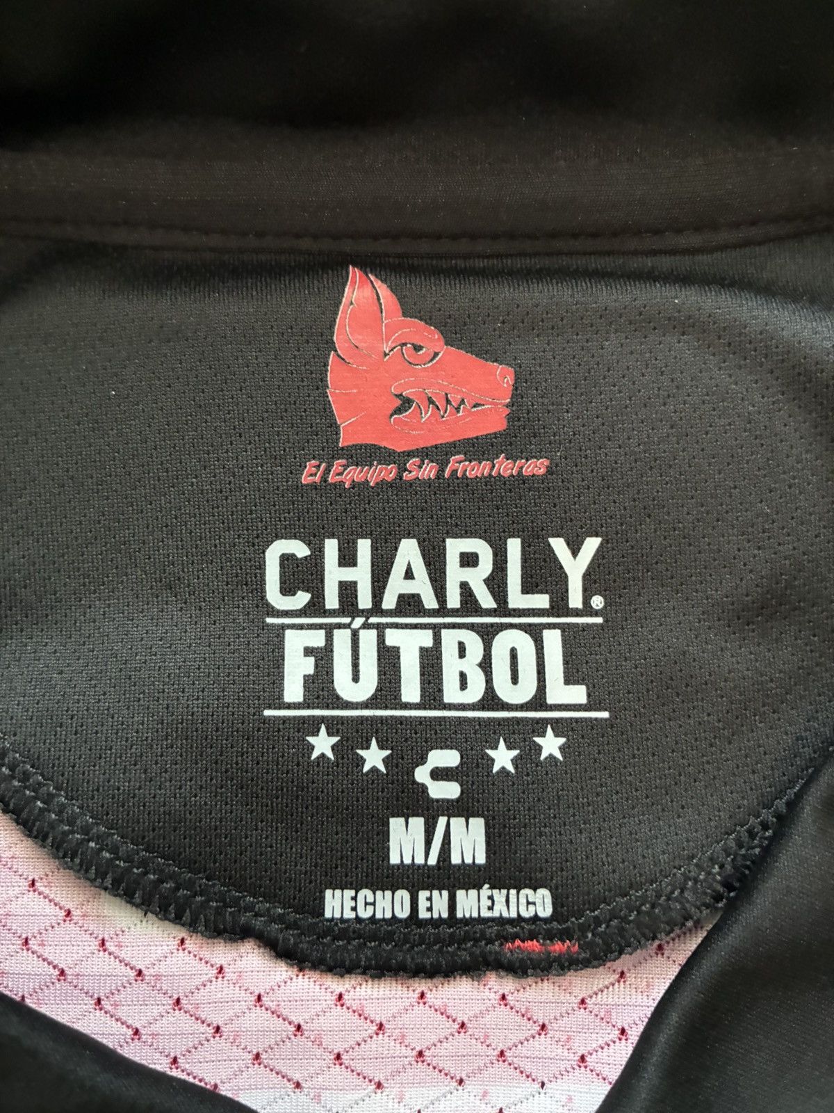 Other 2017/2018 Tijuana Home Kit Size US M / EU 48-50 / 2 - 6 Thumbnail