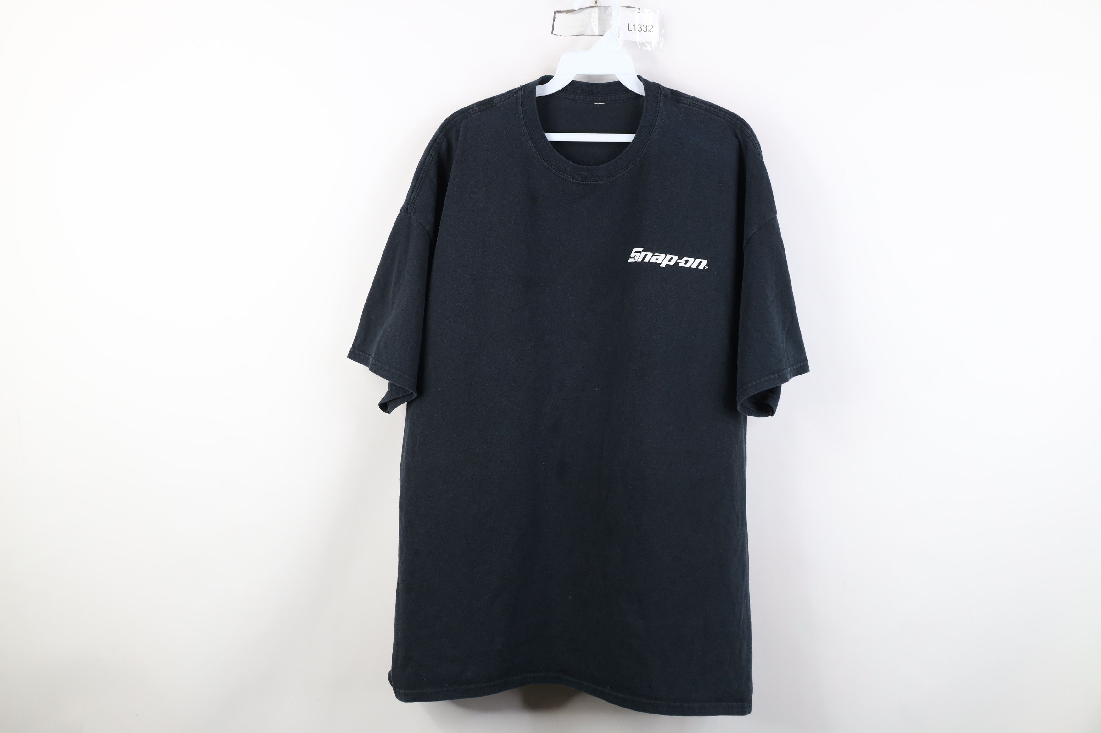 Vintage Vintage Snap On Tools Spell Fire Flames Car Racing T-Shirt Size US XL / EU 56 / 4 - 1 Thumbnail