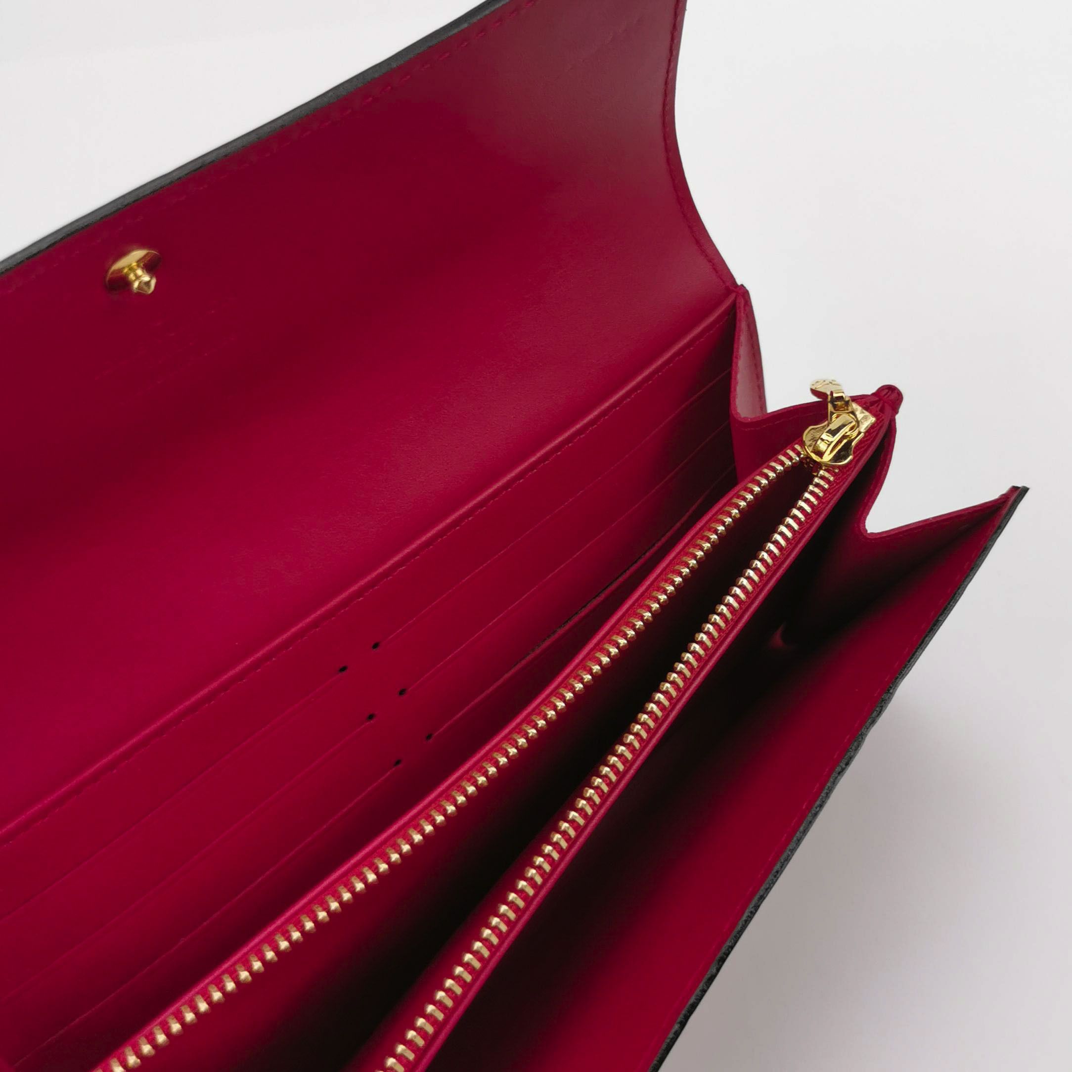 Louis Vuitton Louis Vuitton (LV) Sarah leather patent leather solid color Size ONE SIZE - 3 Thumbnail