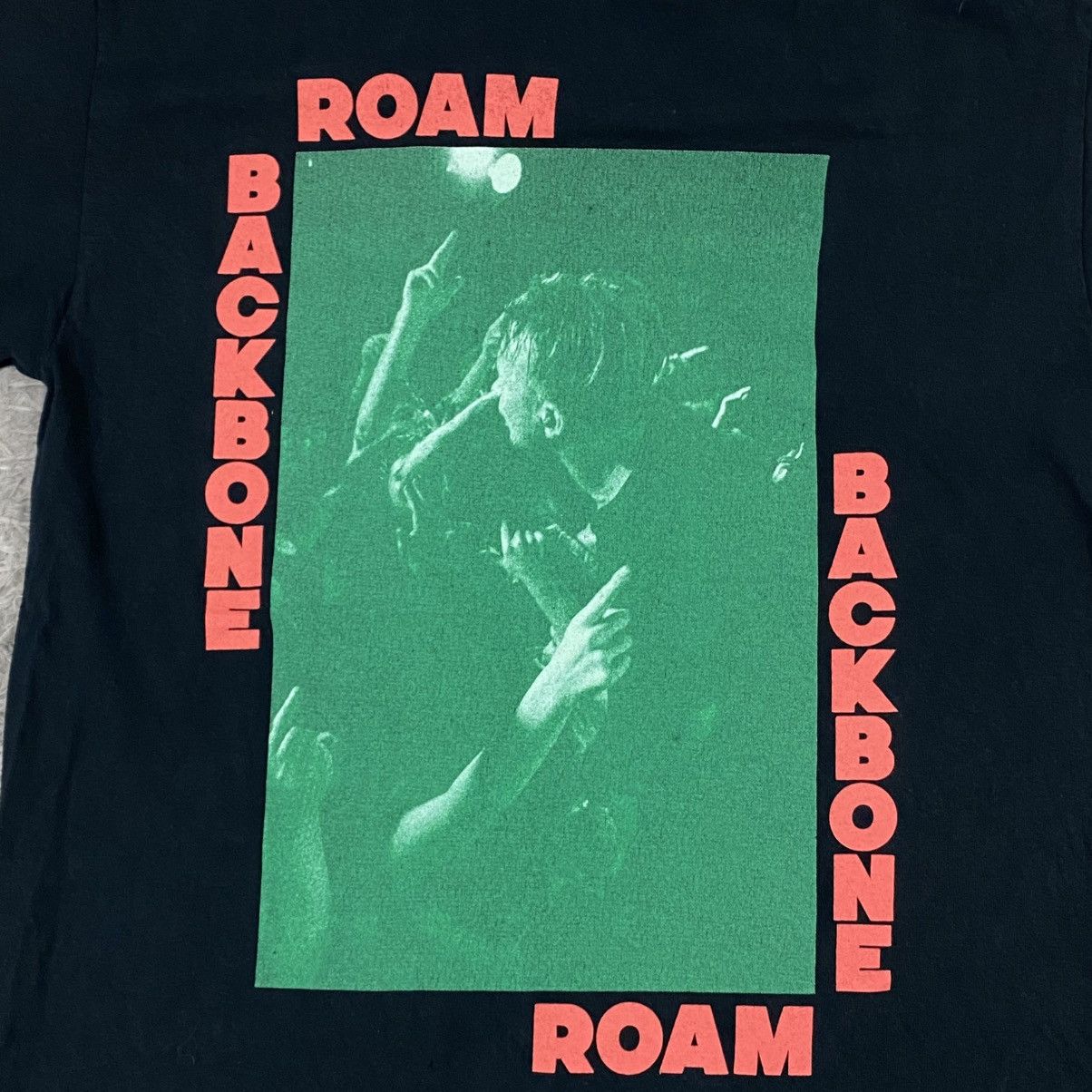 Band Tees Rock band backbone roam Size US M / EU 48-50 / 2 - 2 Thumbnail