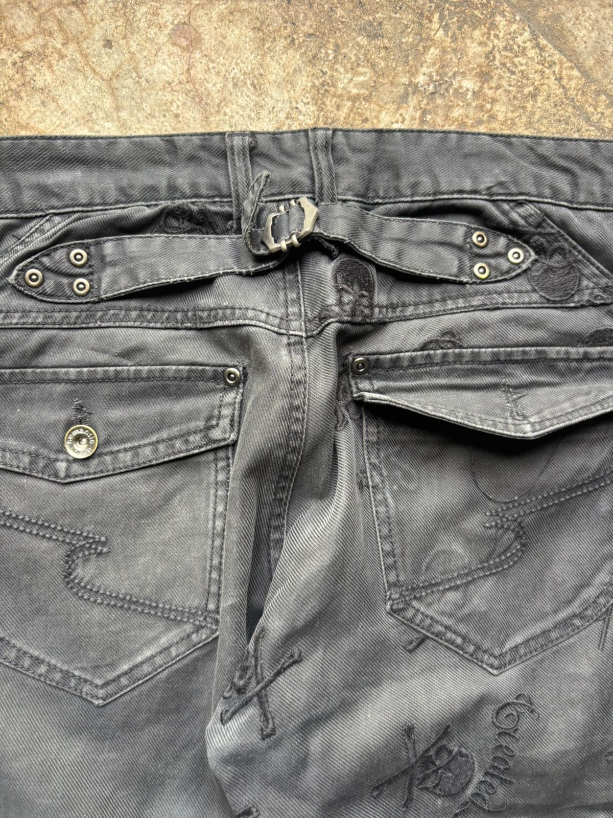 Japanese Brand 2000s Semantic Design Japan Skull Poem SeditionariesPants Size US 30 / EU 46 - 4 Thumbnail