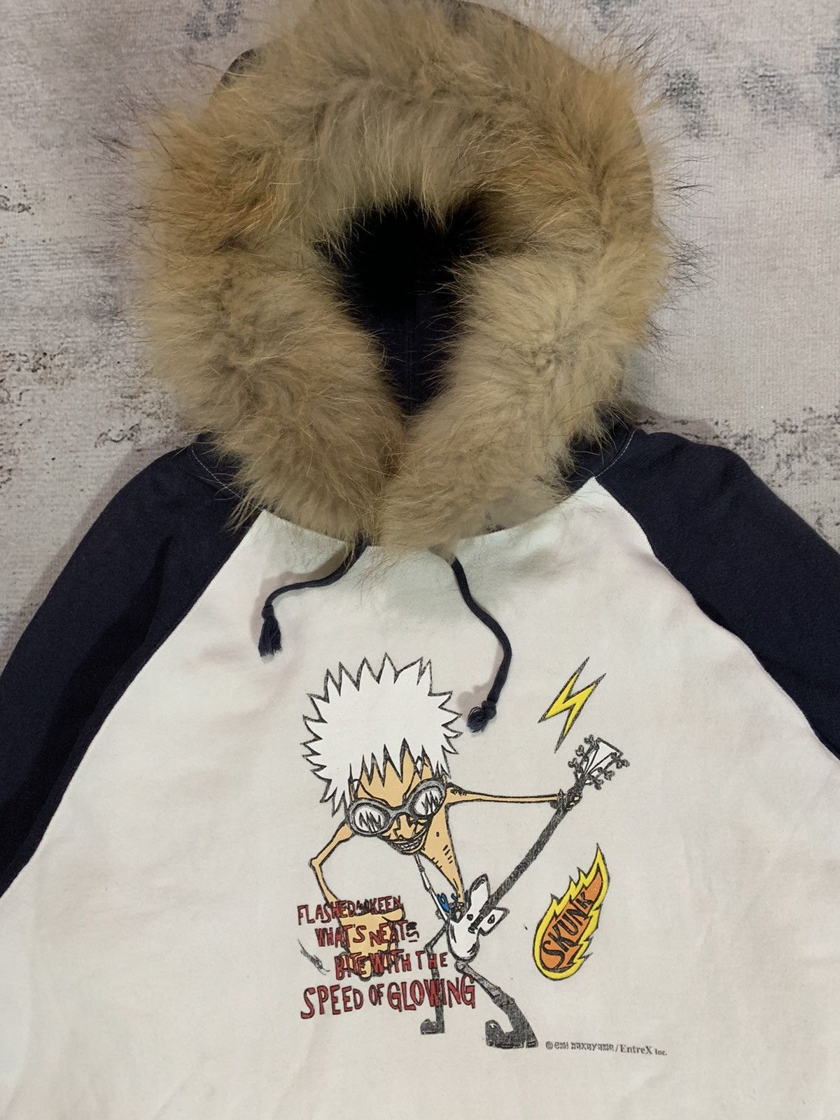 20471120 Japanese Mischievous Faux Fur Hoodie Style Beauty Beast Size US M / EU 48-50 / 2 - 3 Thumbnail