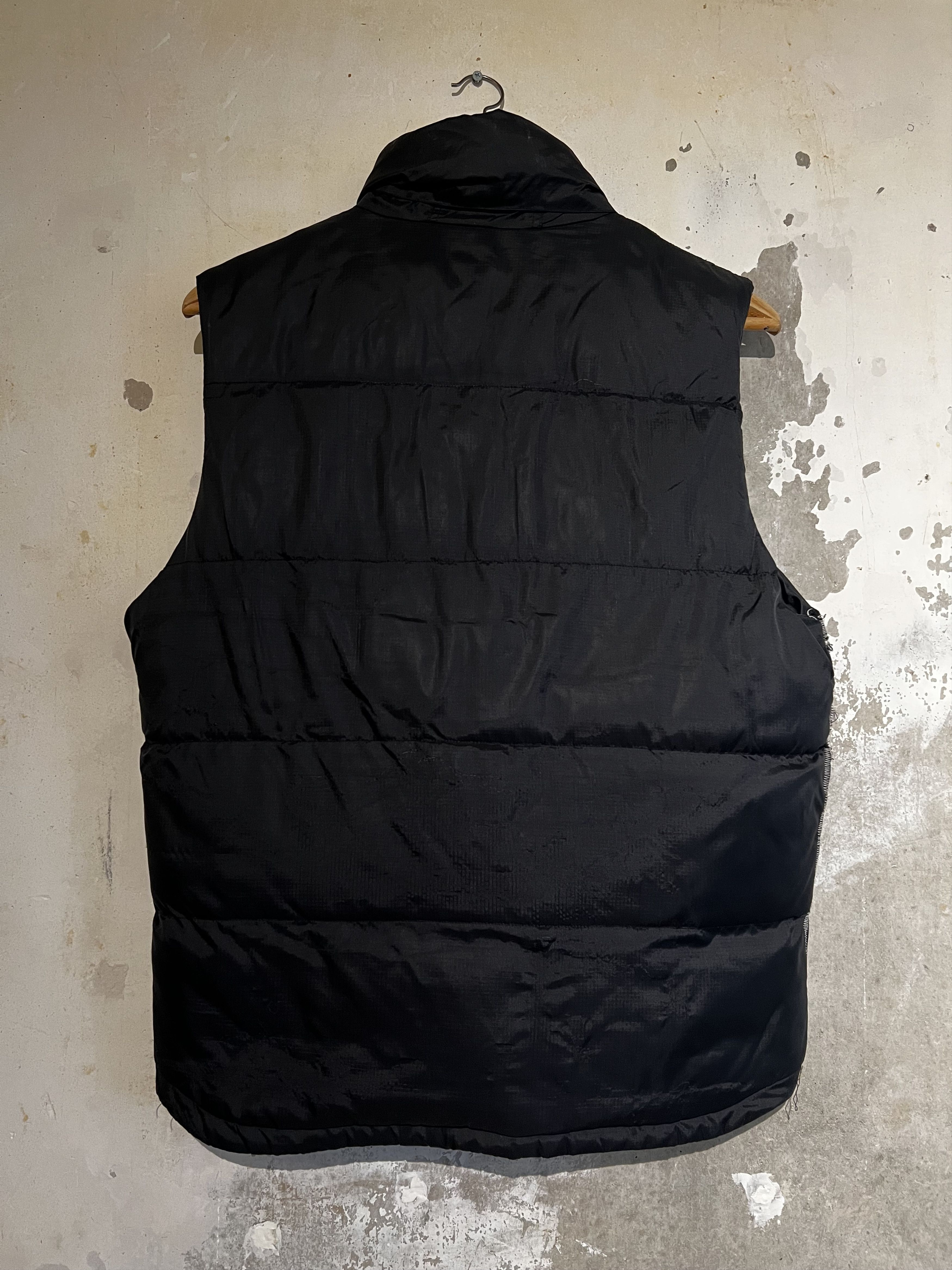 Vintage Black Puffer Gilet Vest Jacket Size US M / EU 48-50 / 2 - 2 Thumbnail