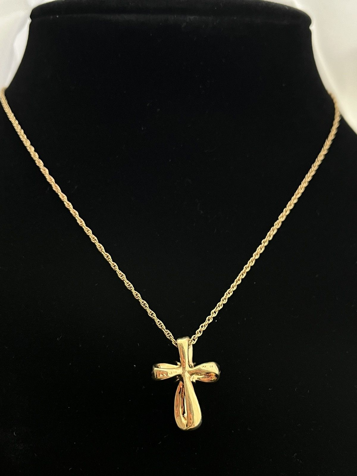 Vintage Vintage gold plated cross necklace Size ONE SIZE - 3 Thumbnail