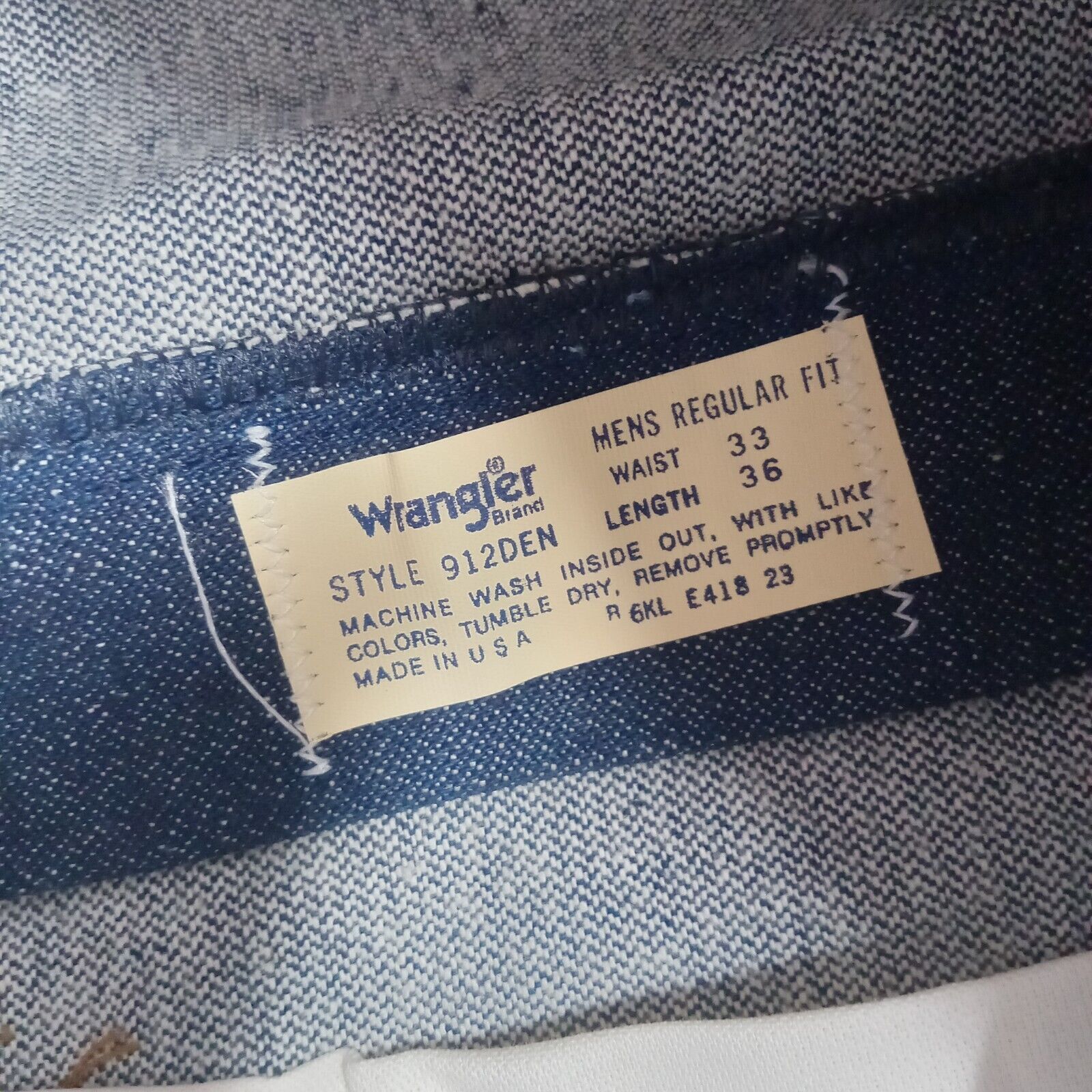 Wrangler Vintage Wrangler No-Fault Jeans Men's Size 33x36 Blue Cotton Size US 33 - 6 Thumbnail