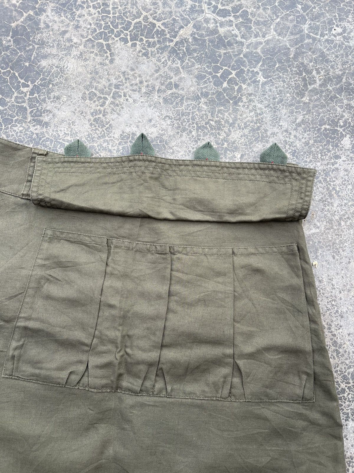 Issey Miyake × Sunao Kuwahara SunaoKuwahara Issey Miyake MultiPocket Utilities mini skirt Size 29" - 4 Thumbnail