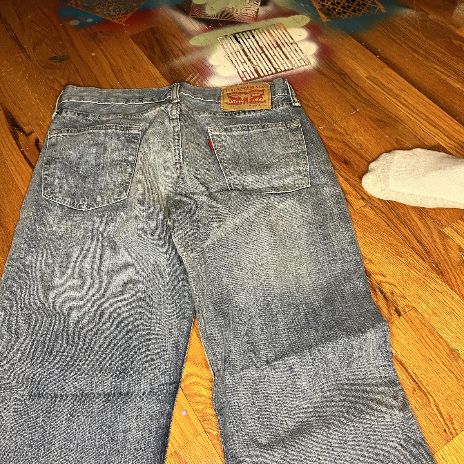 Levi's Levi's 514 Men's Jeans - Classic Denim Coolness Size US 29 - 5 Thumbnail