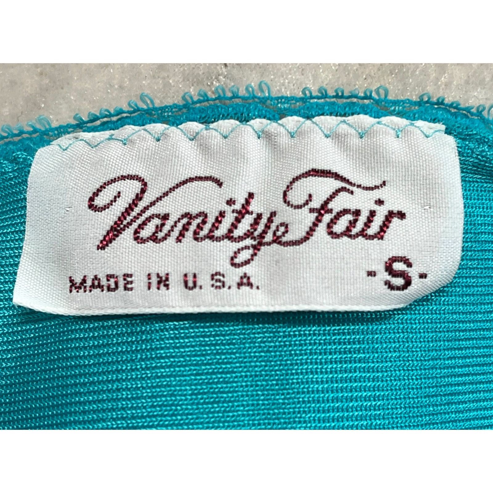 Vintage Vtg Vanity Fair Nylon Nightgown Robe Sz Small GUC Full Snap Lace Trim Made In US Size ONE SIZE - 6 Thumbnail