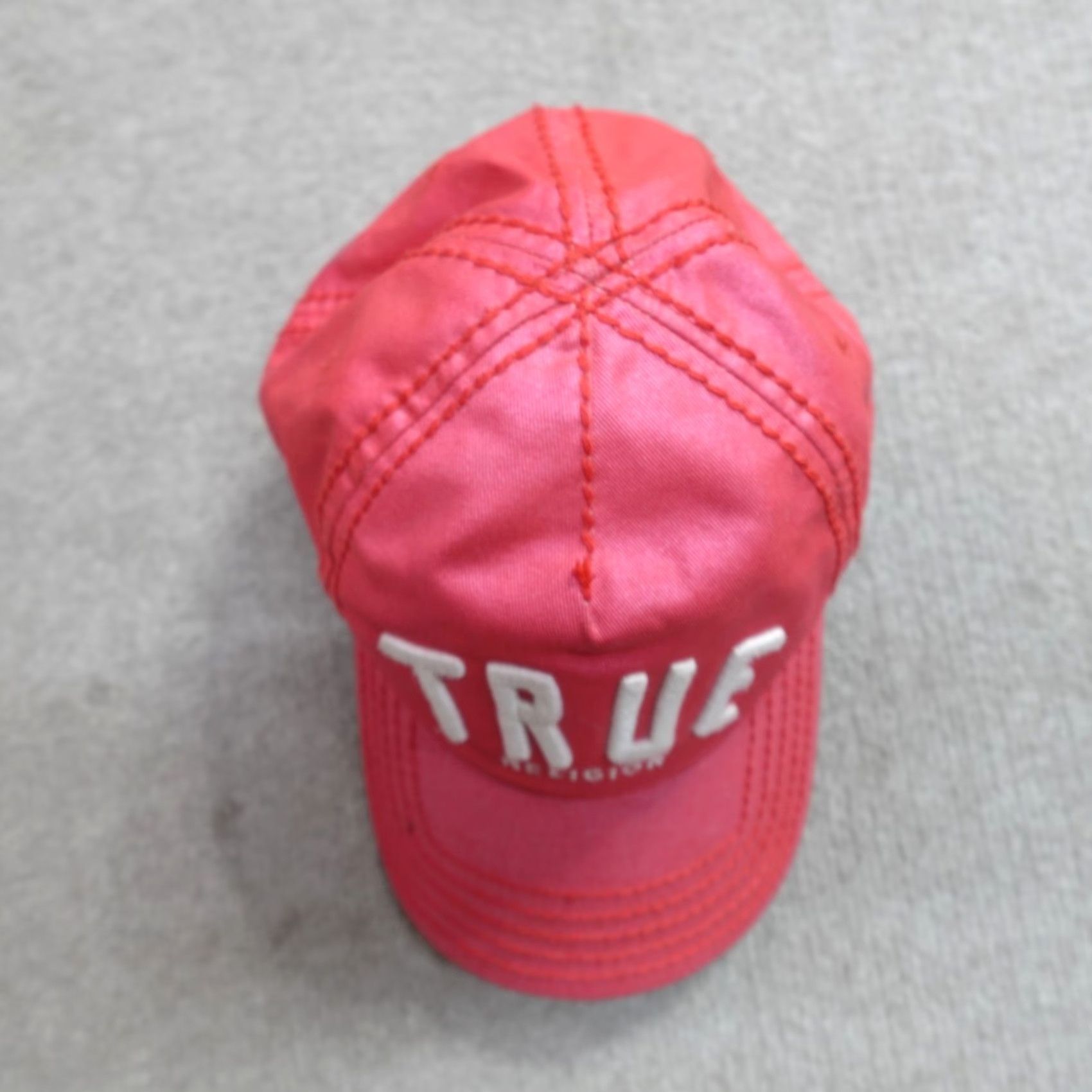 True Religion True Religion Hat Adjustable Red Embroidered Womens Baseball Cap Size ONE SIZE - 2 Thumbnail