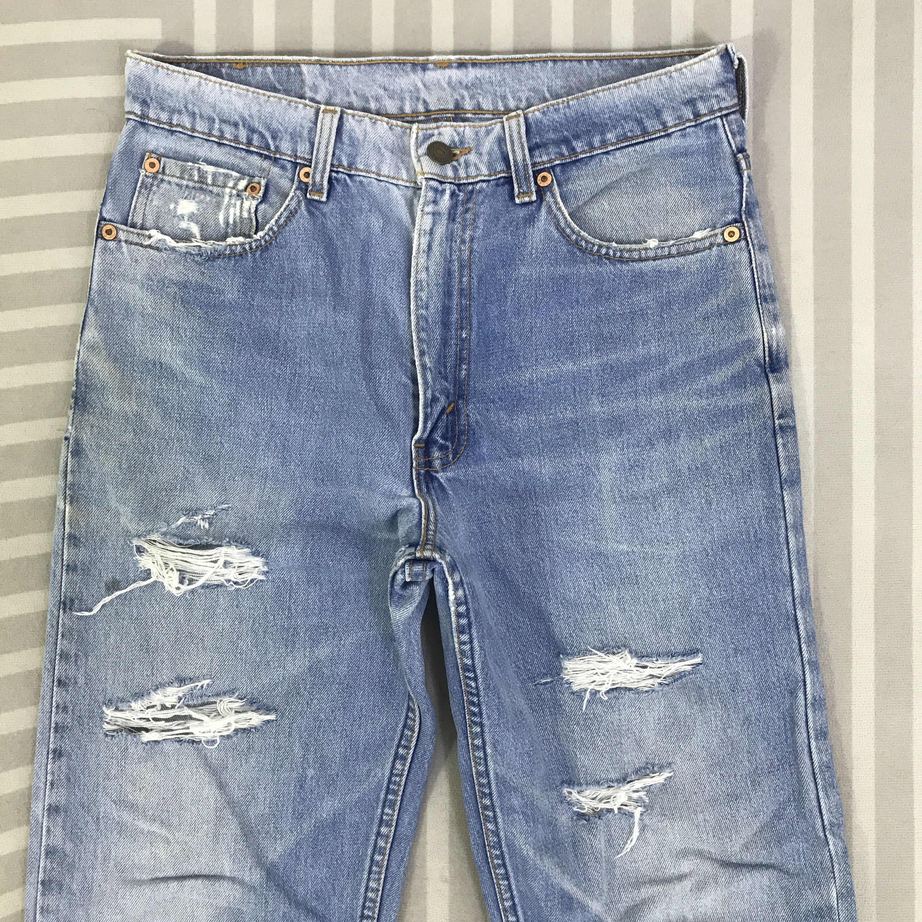 Levi's Vintage Levis Distressed Jeans pants K129B14 Size US 30 / EU 46 - 2 Thumbnail
