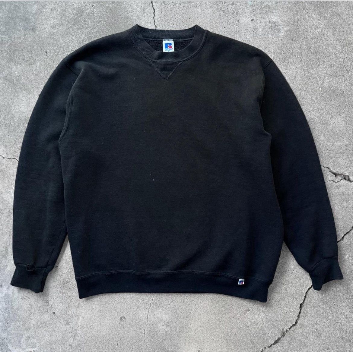 Russell Athletic Russell Athletic Vintage 90s Made in USA Crewneck Sweatshirt Size US L / EU 52-54 / 3 - 1 Thumbnail