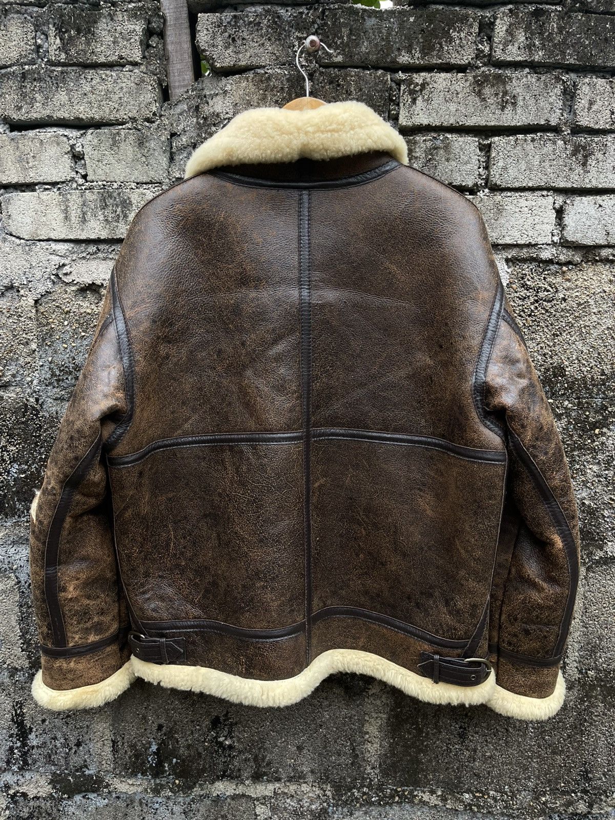 Vintage Vintage Mil-Spec Leather Flying Jacket B3, Silver Stone Inc. Size US L / EU 52-54 / 3 - 2 Thumbnail