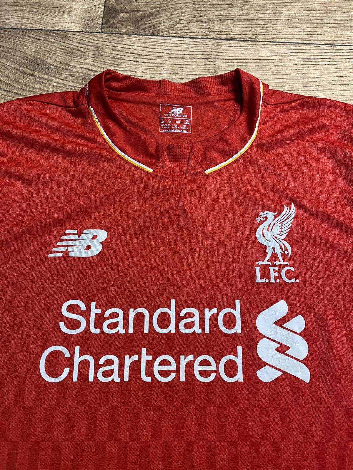 New Balance Liverpool New Balance Jersey Shirt FC Home Football 15/16 L Size US L / EU 52-54 / 3 - 4 Thumbnail