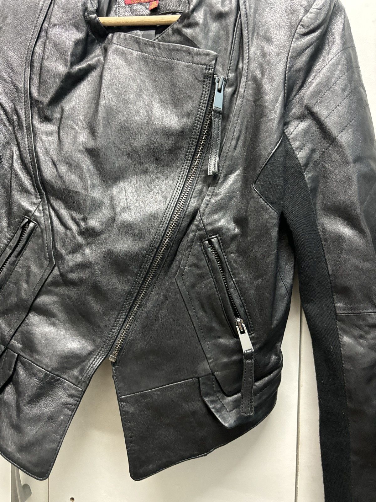 7 For All Mankind 7 for All Mankind Asymmetrical Leather Jacket Size XS / US 0-2 / IT 36-38 - 3 Thumbnail