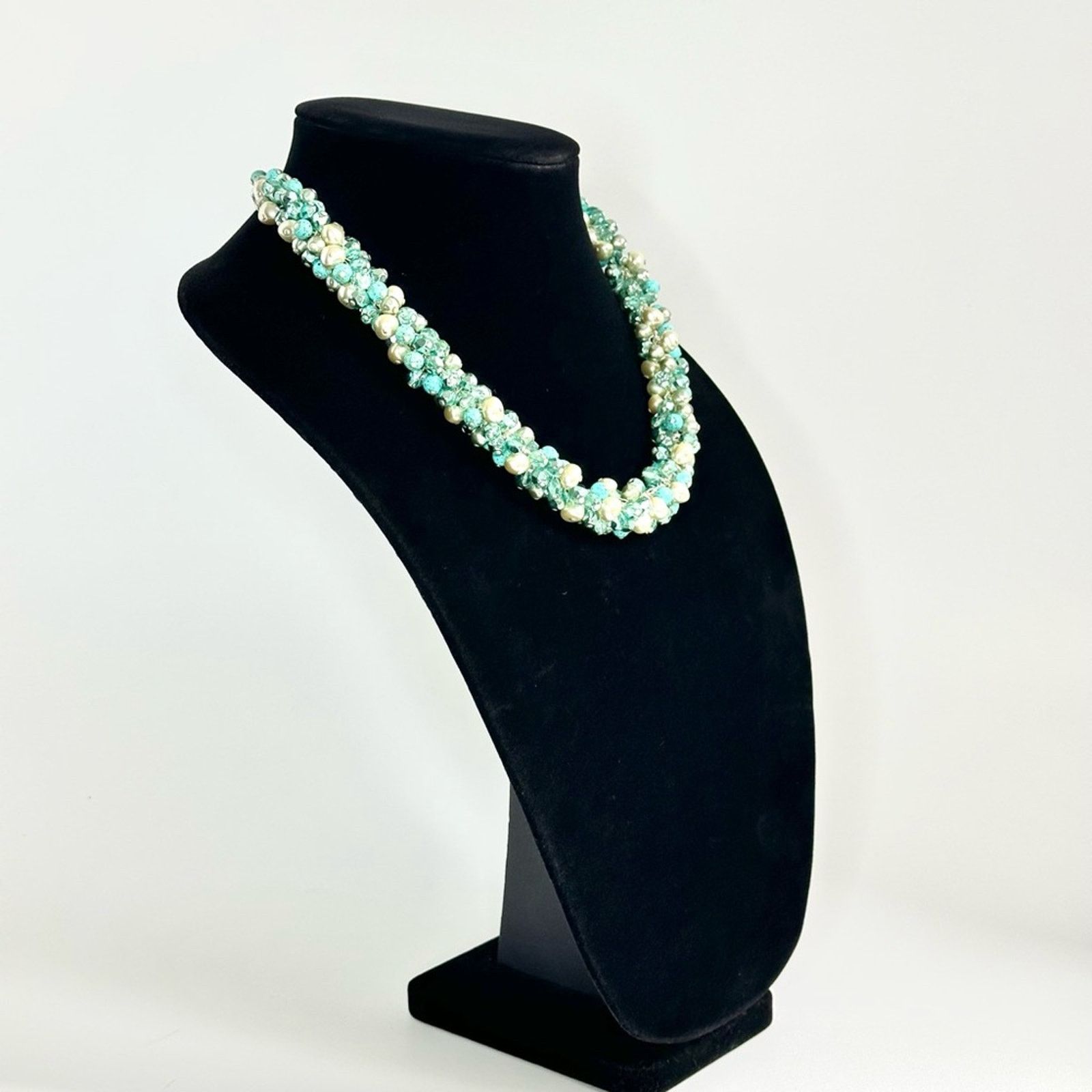 Vintage Vintage 90’s Turquoise And Pearl Bead Cluster Necklace Size ONE SIZE - 2 Thumbnail