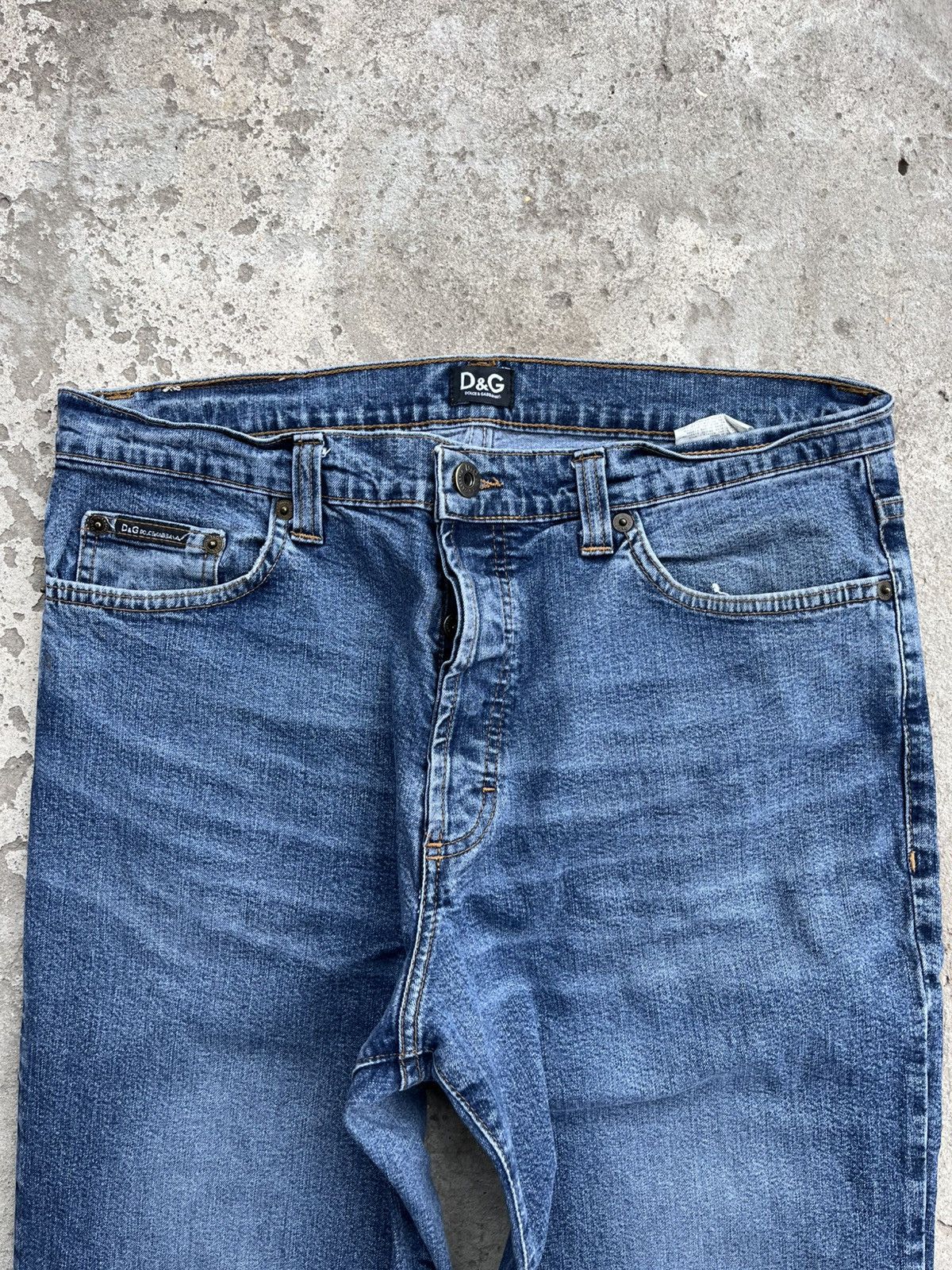 Dolce & Gabbana × Japanese Brand D&G Vintage Dolce & Gabbana Distressed Denim Straight Jeans Size US 32 / EU 48 - 11 Thumbnail