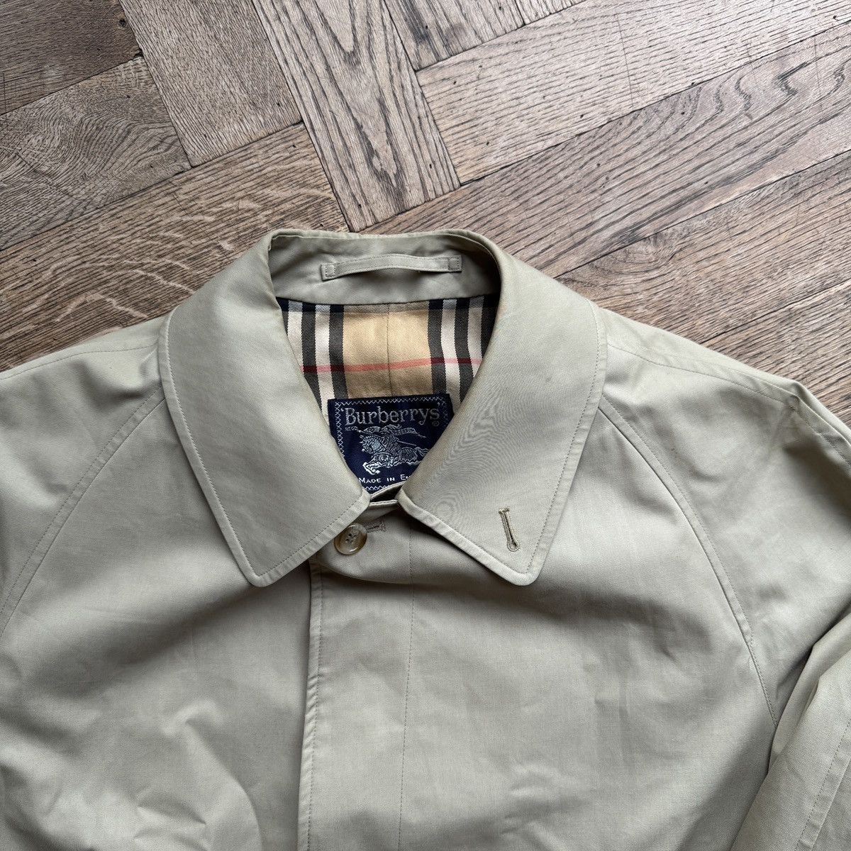 Burberry Burberrys’ Trench Coat (Classic Nova Check Lining) Size US L / EU 52-54 / 3 - 5 Thumbnail