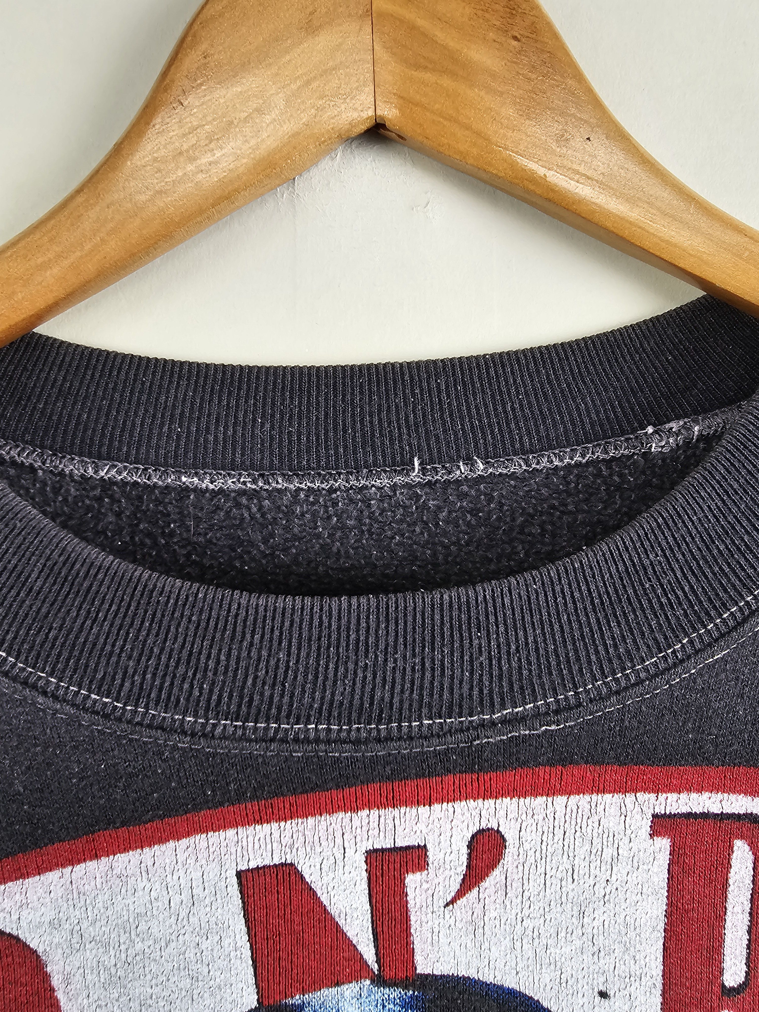 Band Tees × Guns N' Roses × Vintage 90s Guns N' Roses Whiskey Tattoo Crew neck L 21.5" 28" Size US L / EU 52-54 / 3 - 3 Thumbnail