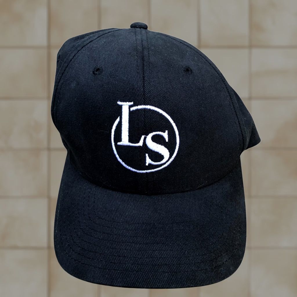 Vintage YUPOONG LS Logo Fitted Hat Men's L/XL Black Embroidered Cap Flex Fit Size ONE SIZE - 1 Thumbnail